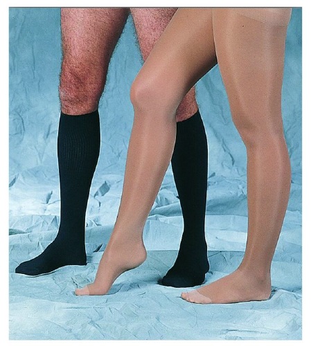 https://www.veinspecialists.com/wp-content/uploads/2013/02/compression_stockings_3.jpg